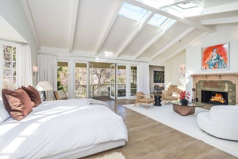 Jim Carey Villa Schlafzimmer 135042316-1440x960.jpg