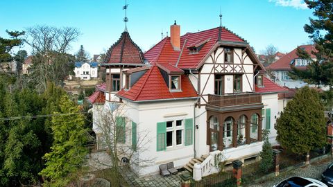 Villa Weißer Hirsch außen Ansicht_Villa_am_Weissen_Hirsch.jpg