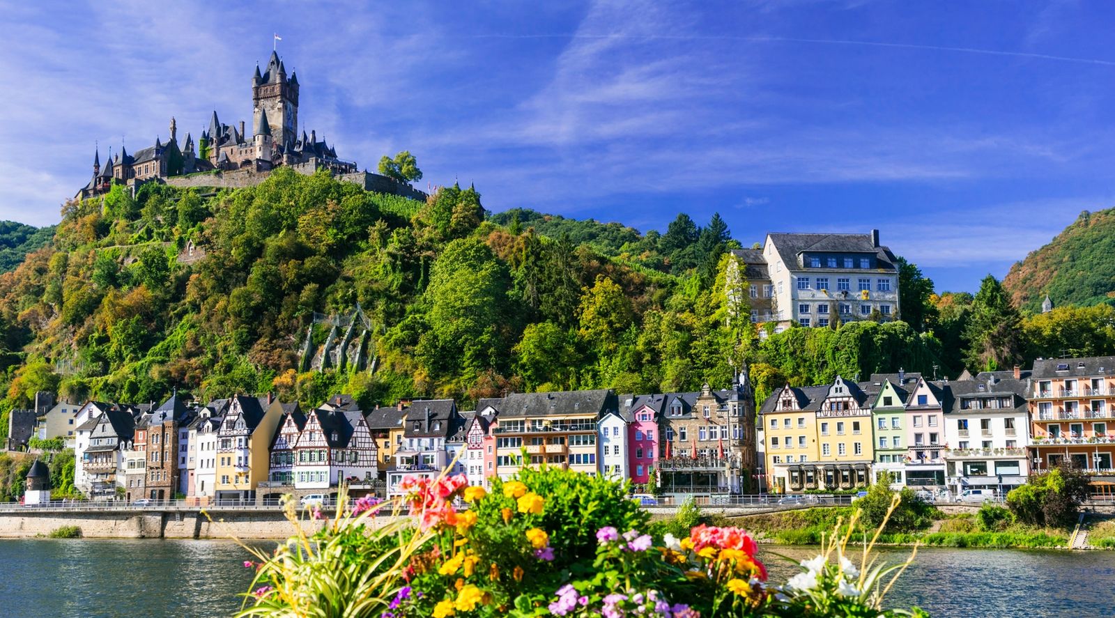 Cochem 2_AdobeStock_137107958_Cochem_Freesurf.jpeg