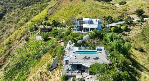 The Canyons Haus Malibu_14.jpg