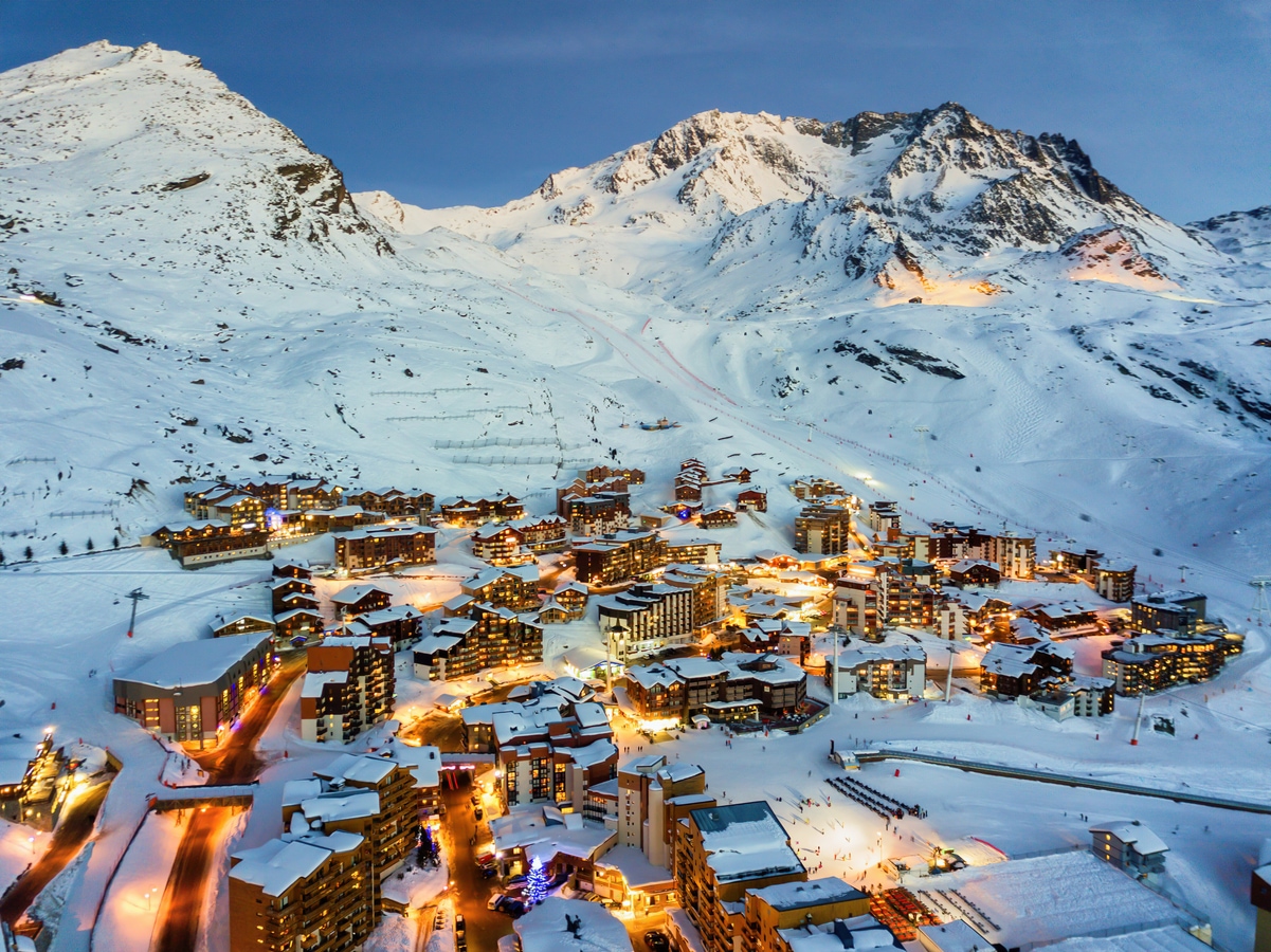 Val Thorens AdobeStock_300695007_Davidzfr.jpeg