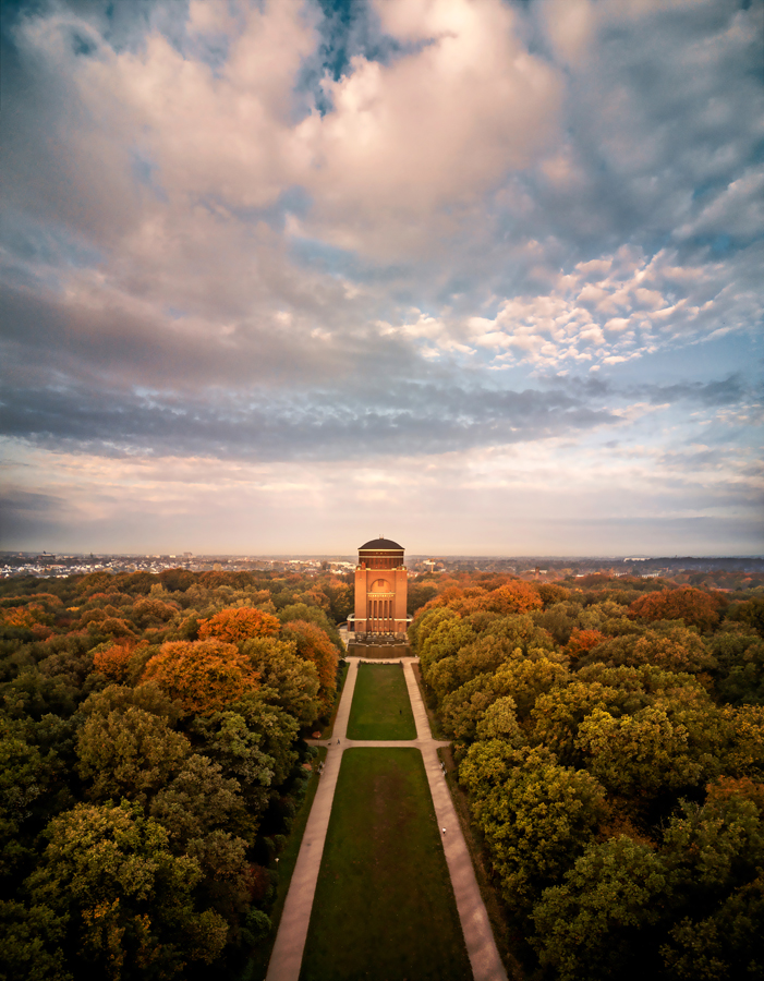 Sternengucker Hamburg  Planetarium_AirView_Morning.jpg