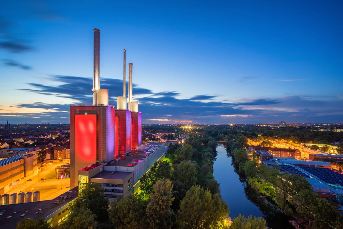 Heizkraftwerk Linden Hannover AdobeStock_92100412__.jpg