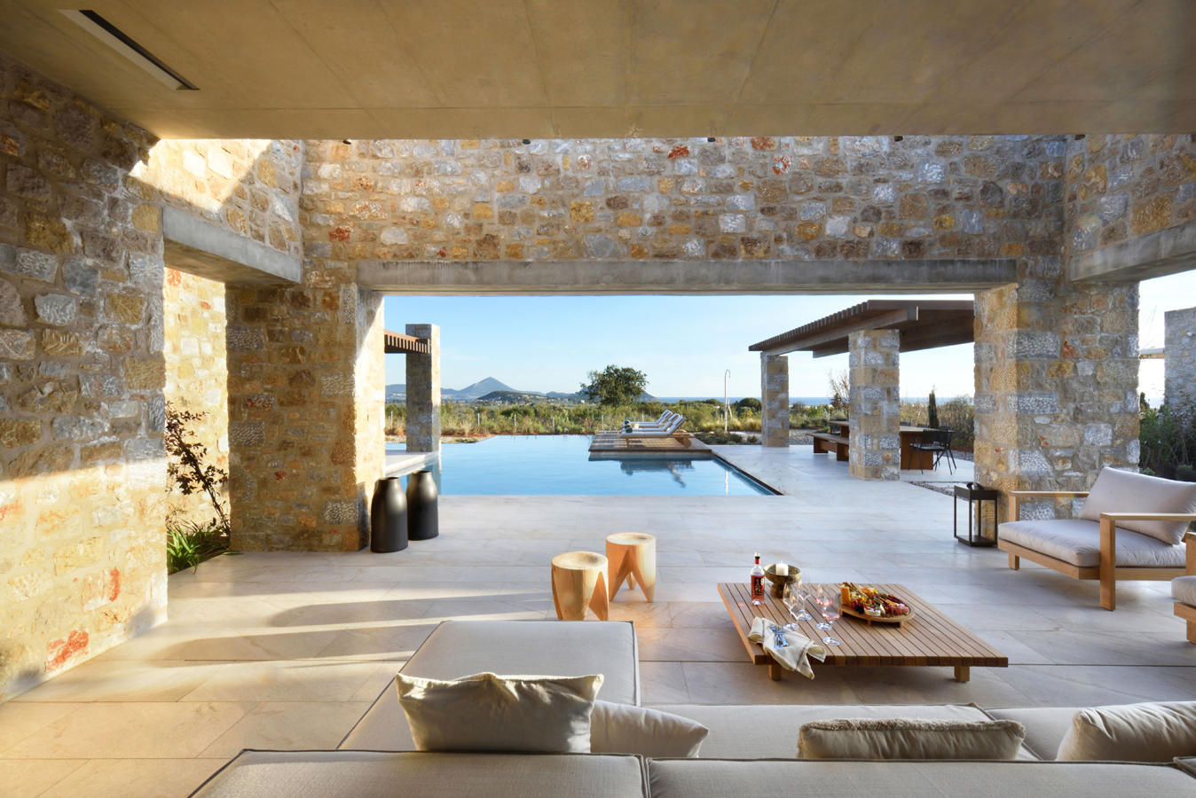 Costa Navarino CNR_Villa_Rentals_Olive_Grove_b.jpg